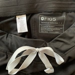 Figs jogger scrub pants